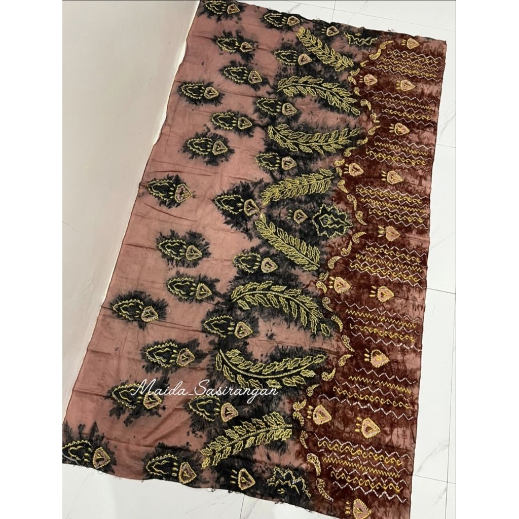 Kain Sasirangan Bordir
