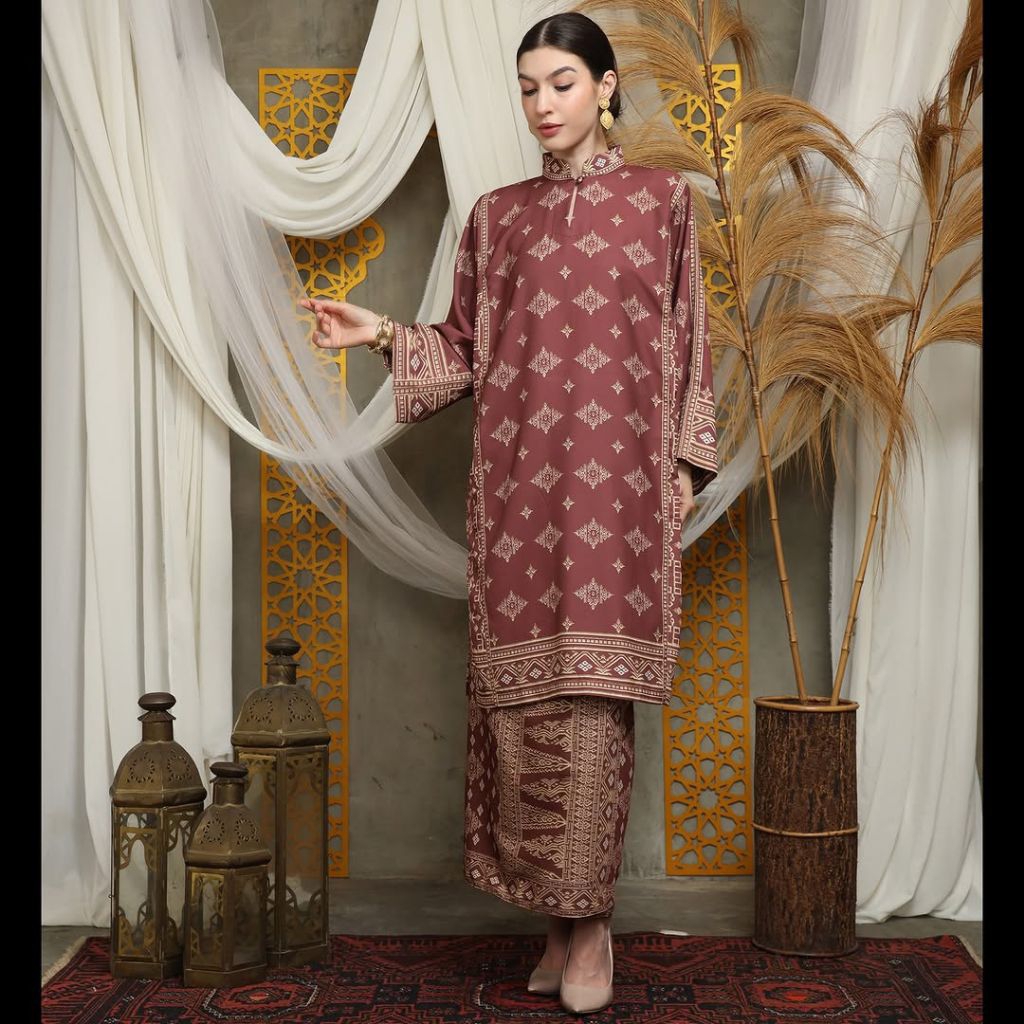 Kebaya Teracota | Kebaya Merah Bata | Kebaya Premium | Kebaya Wisuda | Kebaya Modern | Kebaya Wanita