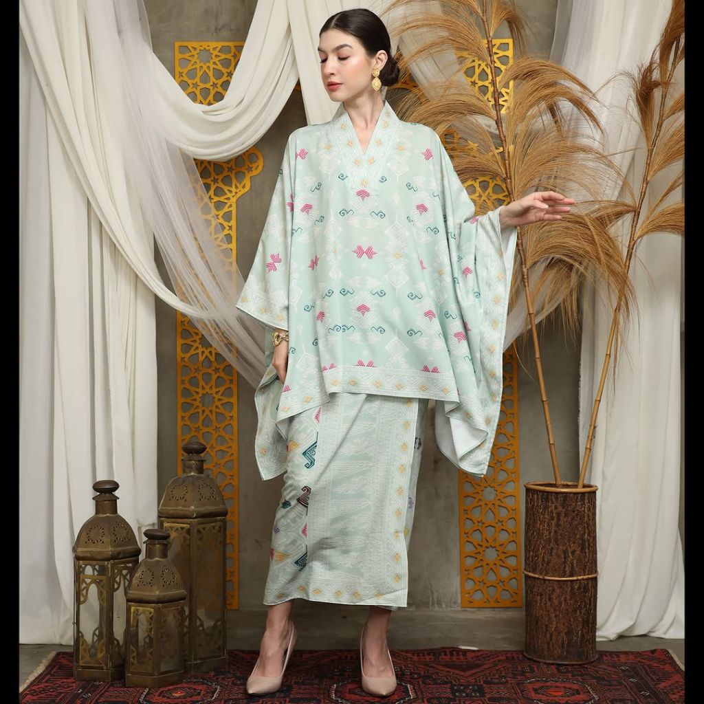 Kebaya Hijau Mint | Kebaya Premium | Kebaya Wisuda | Kebaya Modern | Kebaya Wanita | Baju Kurung | K
