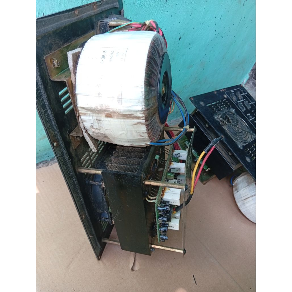 Mesin untuk sub aktif 15" atau 18"