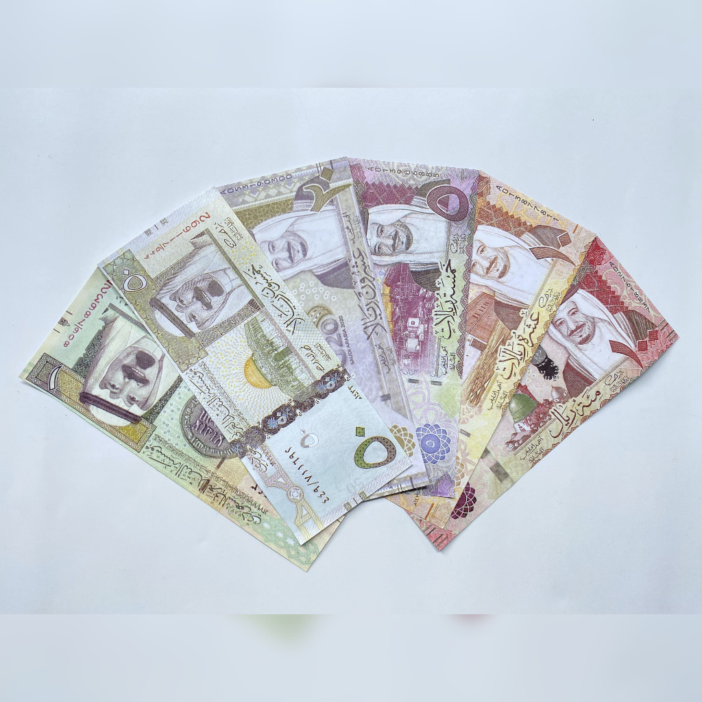 Replika Riyal Saudi untuk Mahar Pernikahan