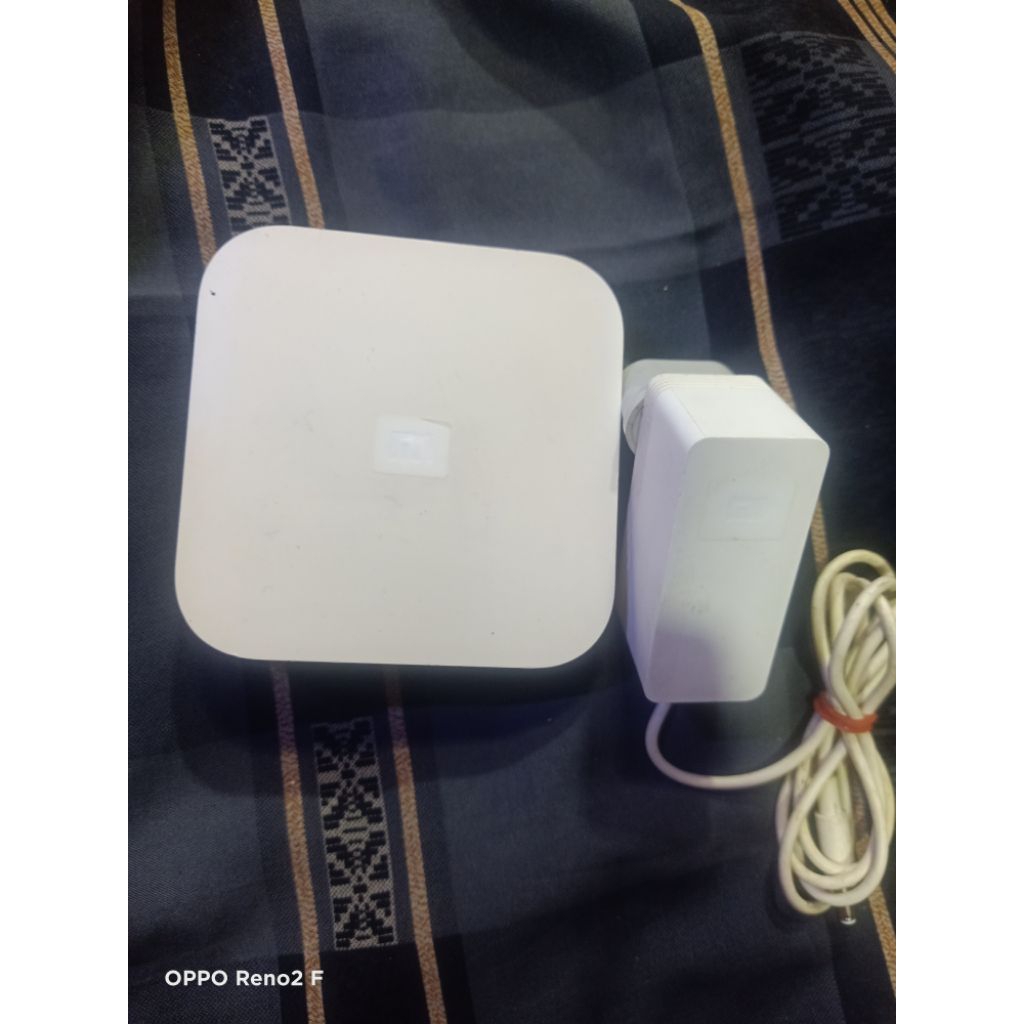 STB Android Xiomi Mi-Box Versi China.Second Normal ( Unit+ Adaptor ORI)