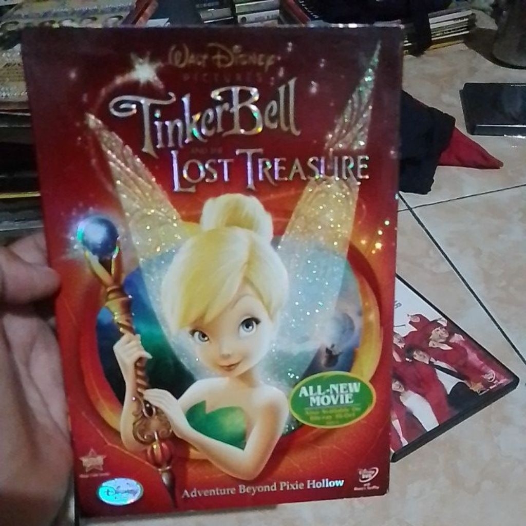 DVD TINKER BELL AND THE LOST TREASURE
