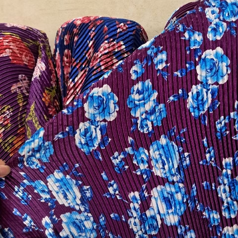 Bahan kain plisket silk motif bunga premium / Kain silk plisket motif mewah dan murah