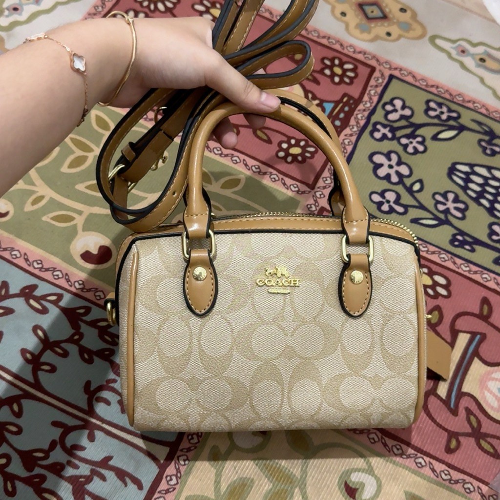 Preloved tas mini rowan coach* bag khaki