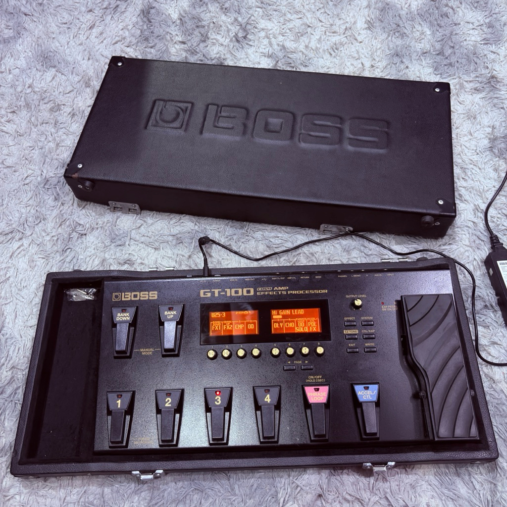 EFEK BOSS GT 100 SECOND NORMAL FREE HARDCASE
