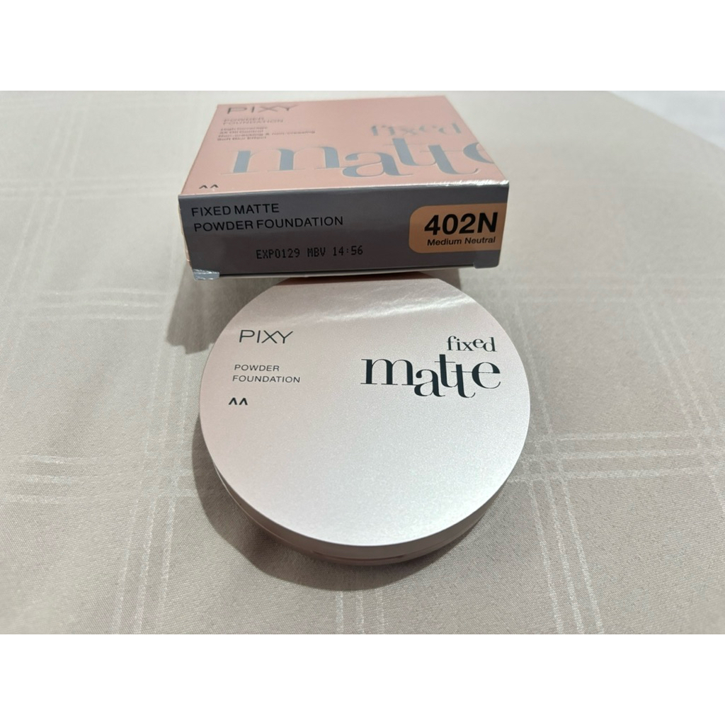 Preloved Pixy Matte Powder Foundation 402N
