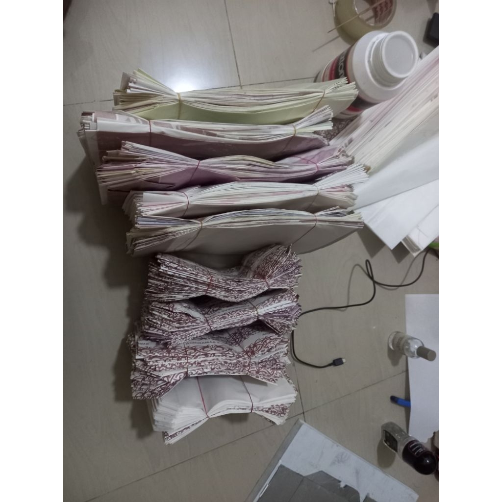 kertas bungkus gorengan