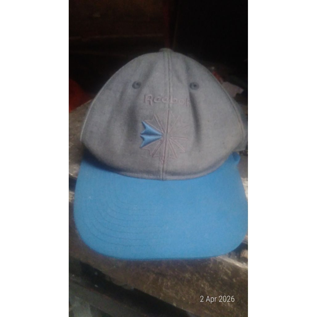 Topi Reebok Classic original bekas