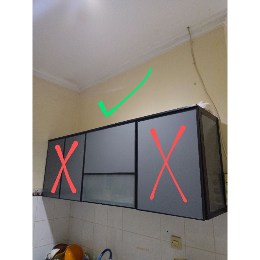 KITCHEN SET GANTUNG ALUMINIUM BAGIAN LEMARI RAK PIRING DAN GELAS