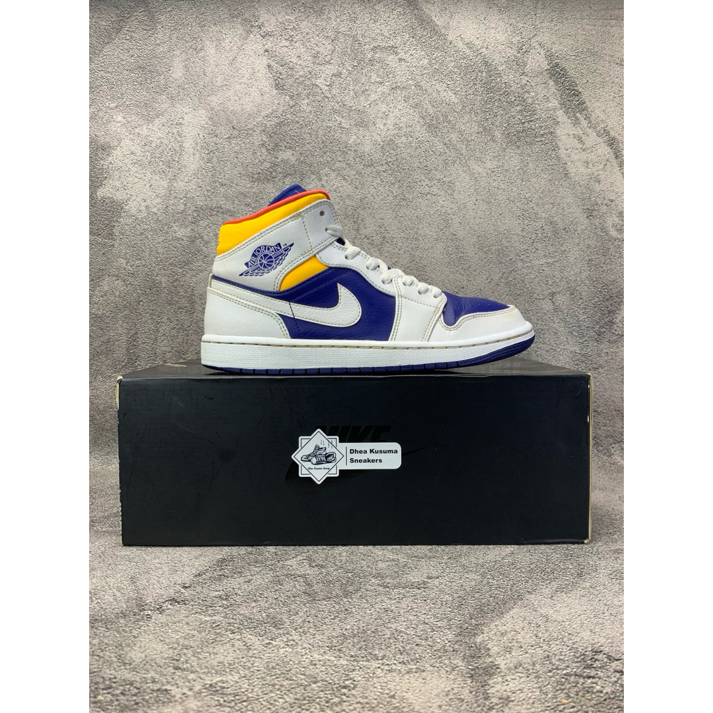 Sepatu Second Air Jordan 1 Mid Royal Blue Laser  Size 40,5 Insole 25,5 cm  Original Guarantee 100%