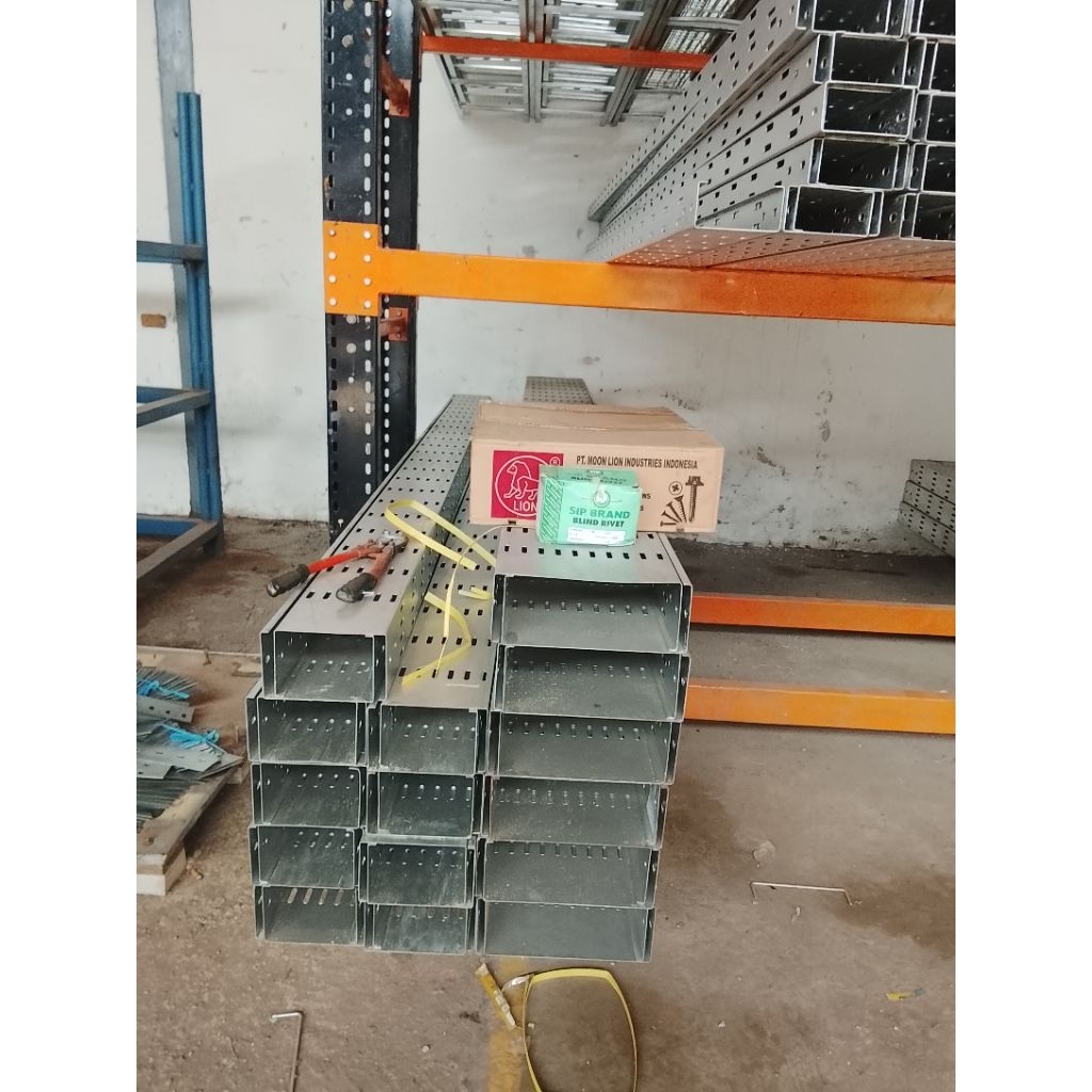 Kabel Tray 300x100x3000