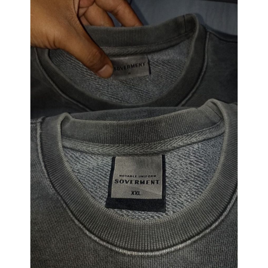 Crewneck soverment