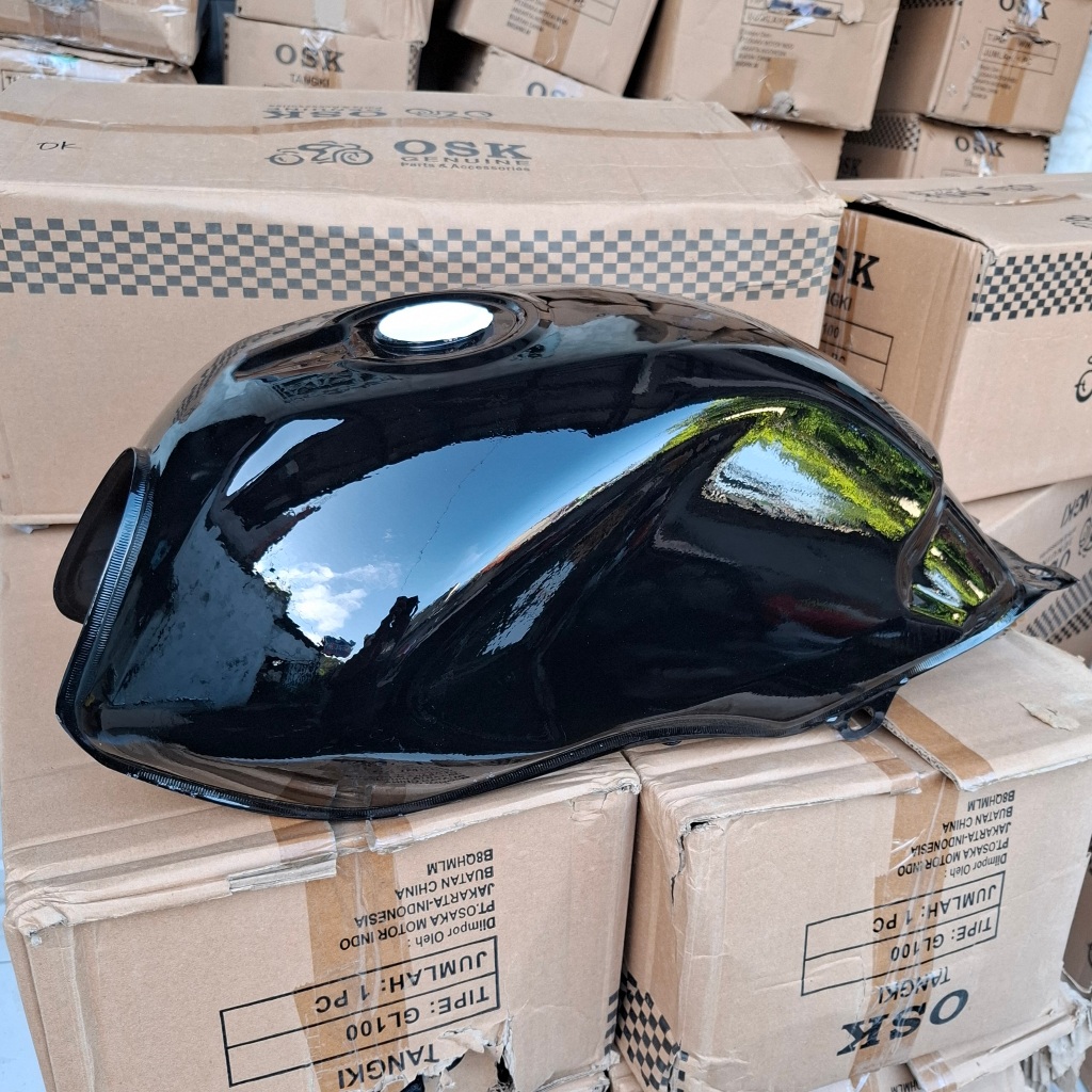 Tangki megapro primus hitam bekas penyimpanan (bukan ori)