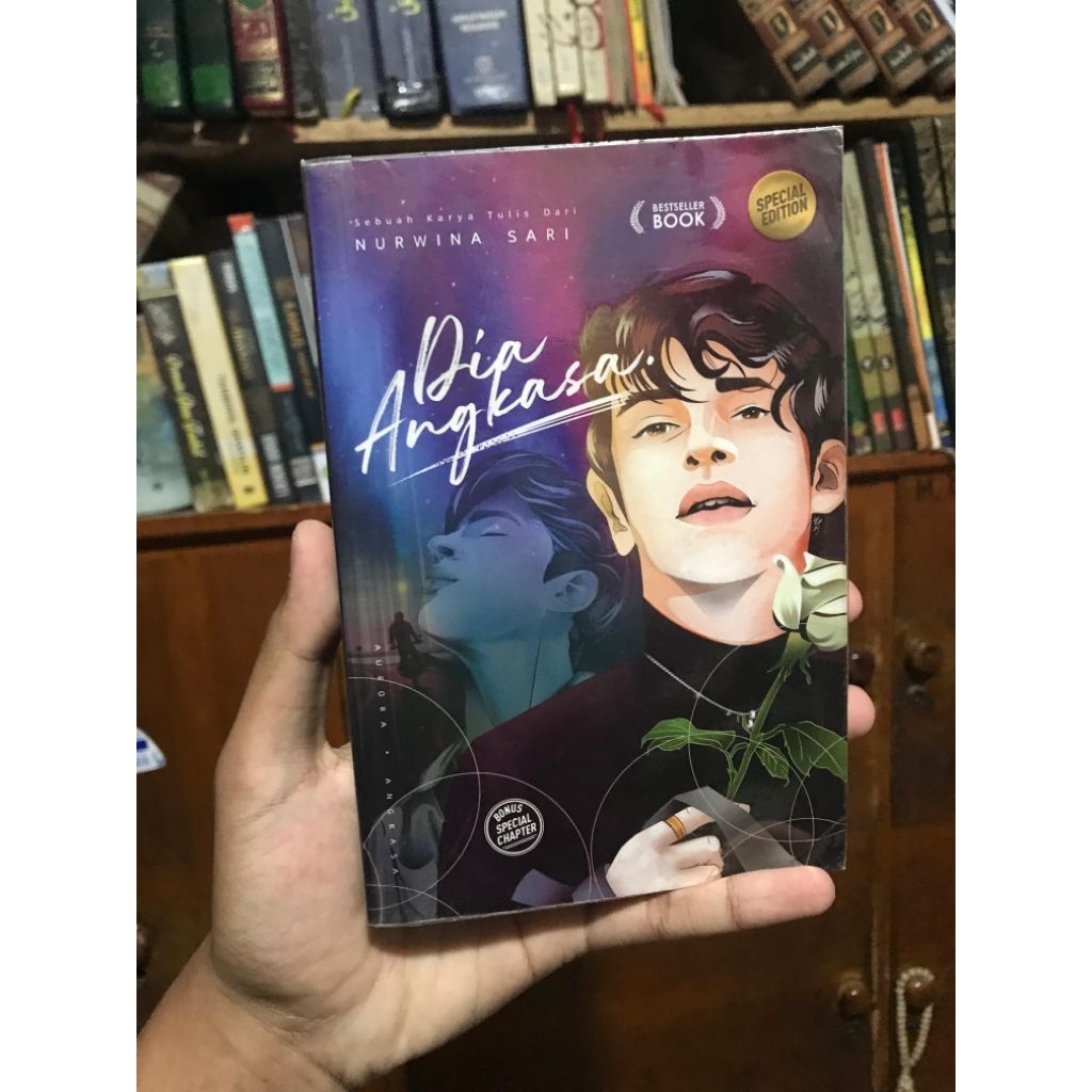 NOVEL DIA ANGKASA SOFT COVER PRELOVED : BUKU ANAK SEKOLAH SEDIH PERPISAHAN SECOND BEKAS REMAJA