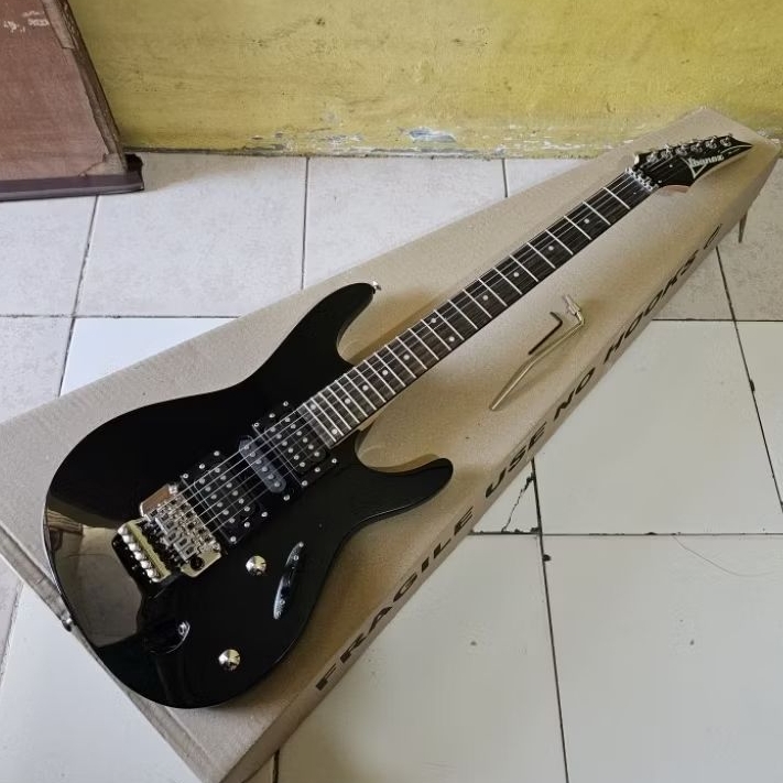 gitar ibanez s series black new