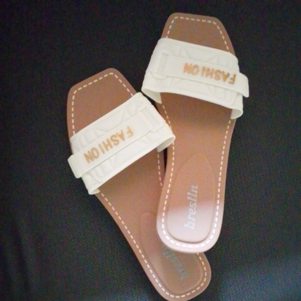 sandal selop wanita breslin