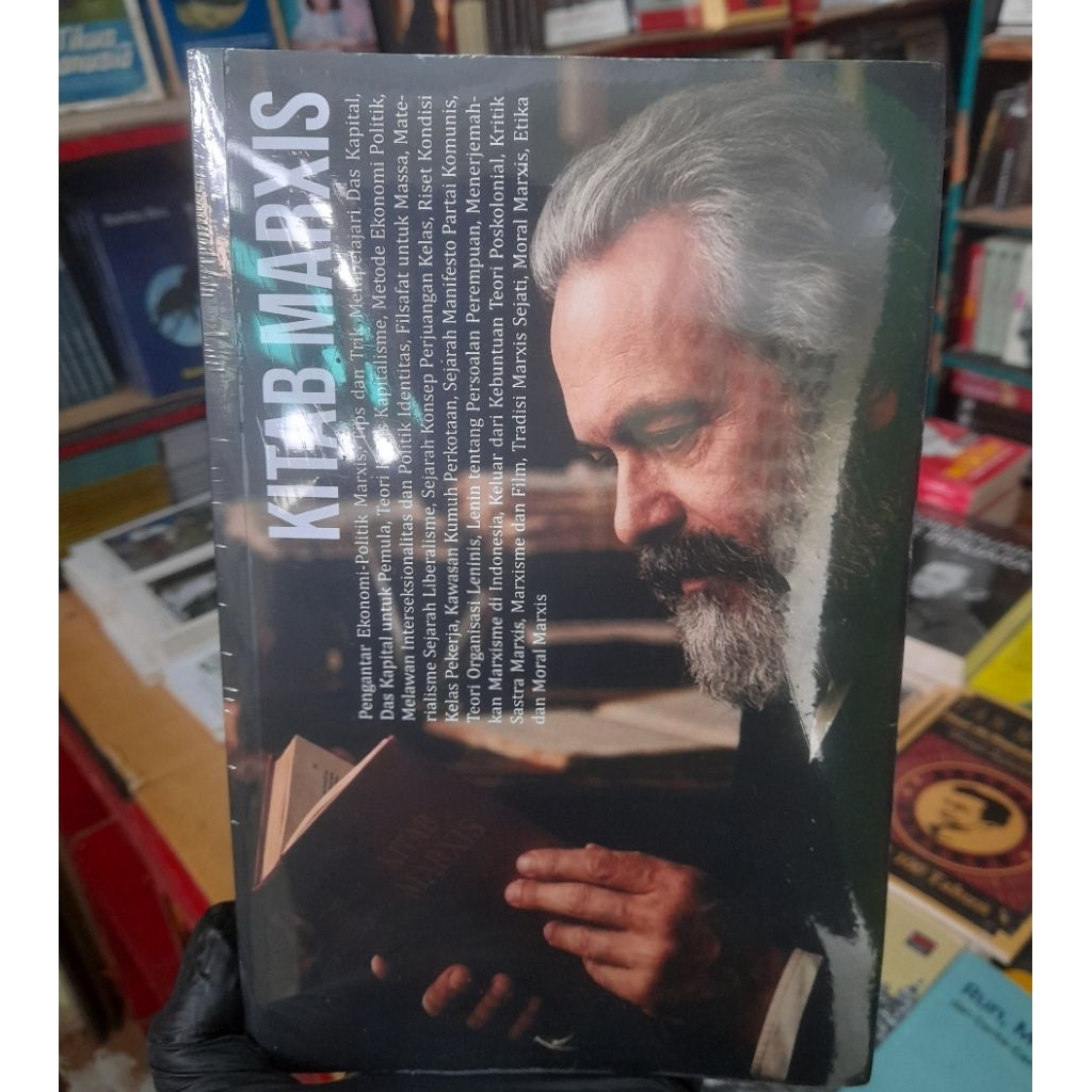 Buku Original Kitab Marxis: Kaum Buruh Seluruh Dunia. Bersatulah - Ben Fine PAKET KAMI BUNGKUS KARDU
