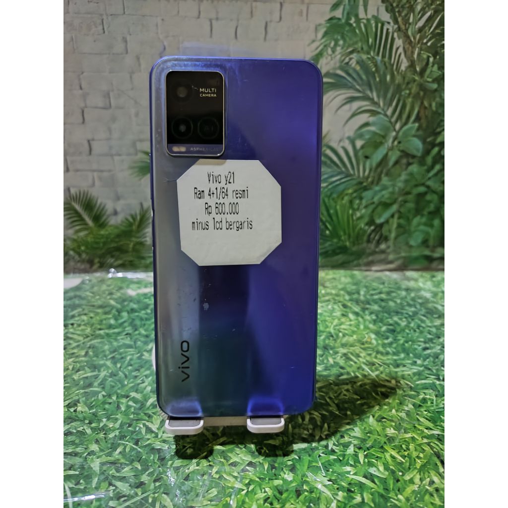 Vivo y21  ram 4+4/64 Resmi minus cek deskripsi