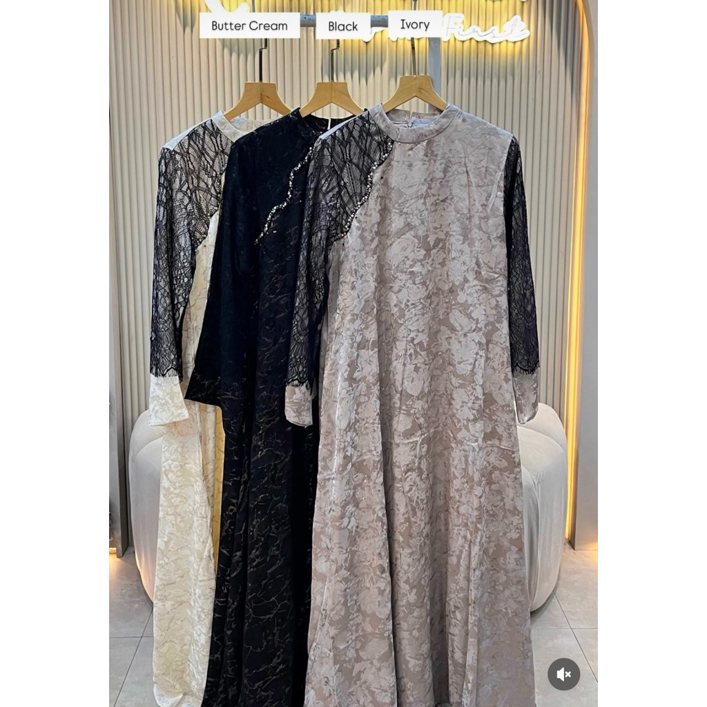 Dress  Marevi