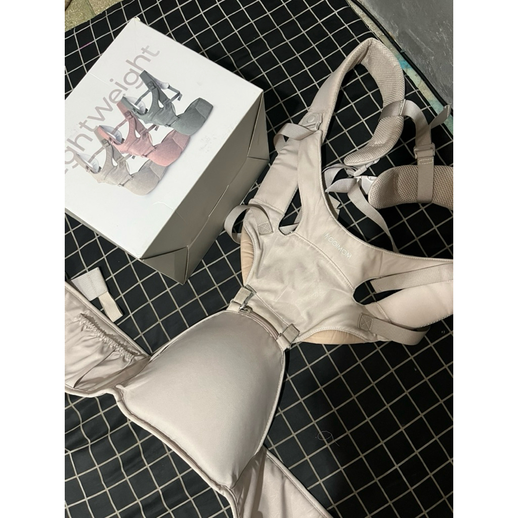 hipseat mooimom lightweight preloved