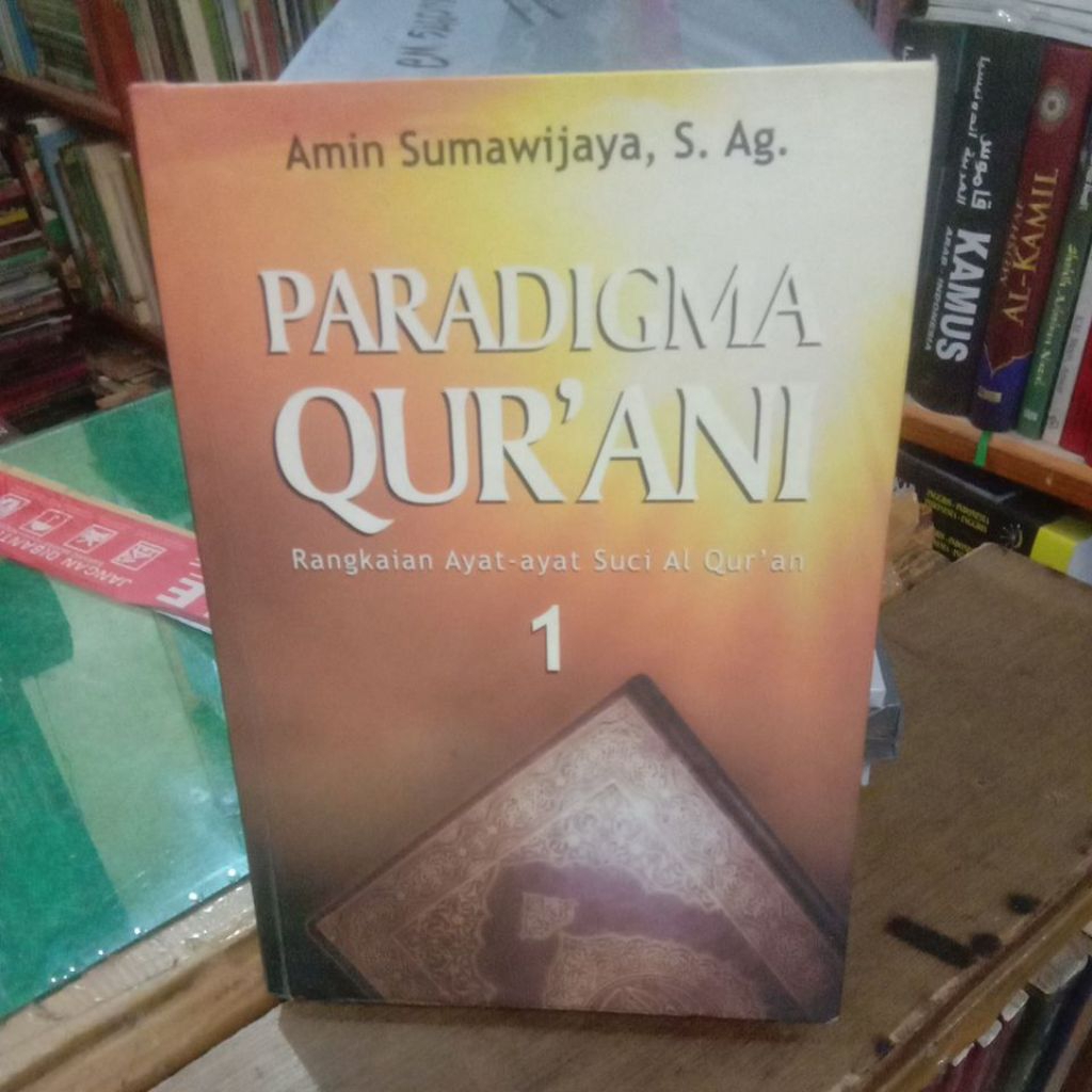 Buku PARADIGMA QURAN