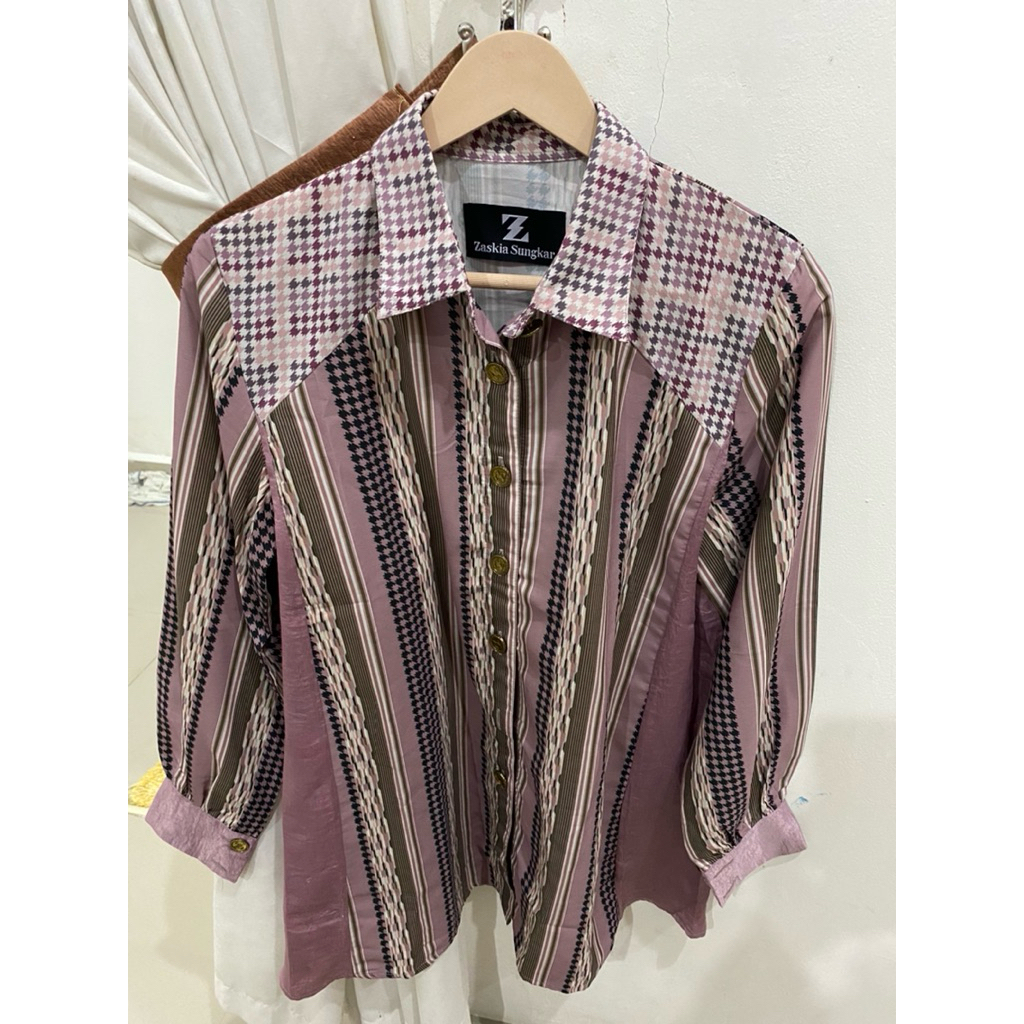Zaskia sungkar size M pl