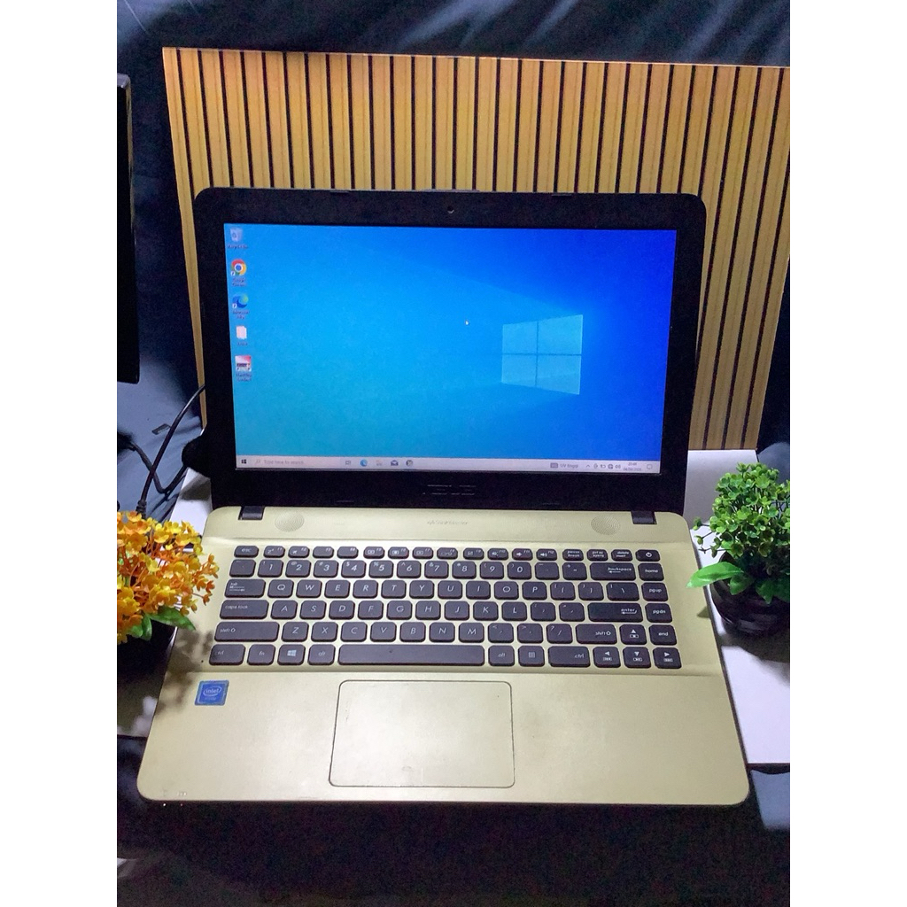 Laptop 14 inch Asus X441NA Termurah