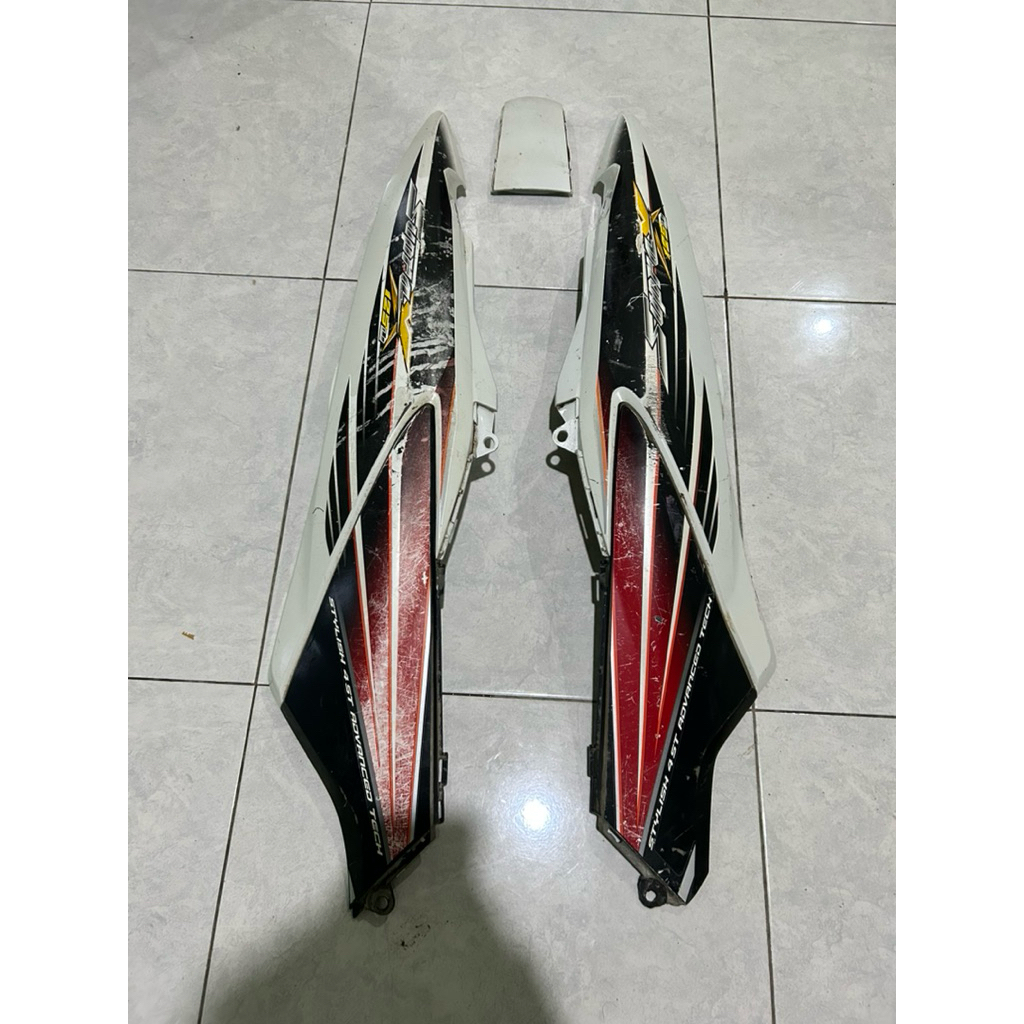 Body Belakang dan Sambungan Supra X 125 Old Lama KPH Original Copotan