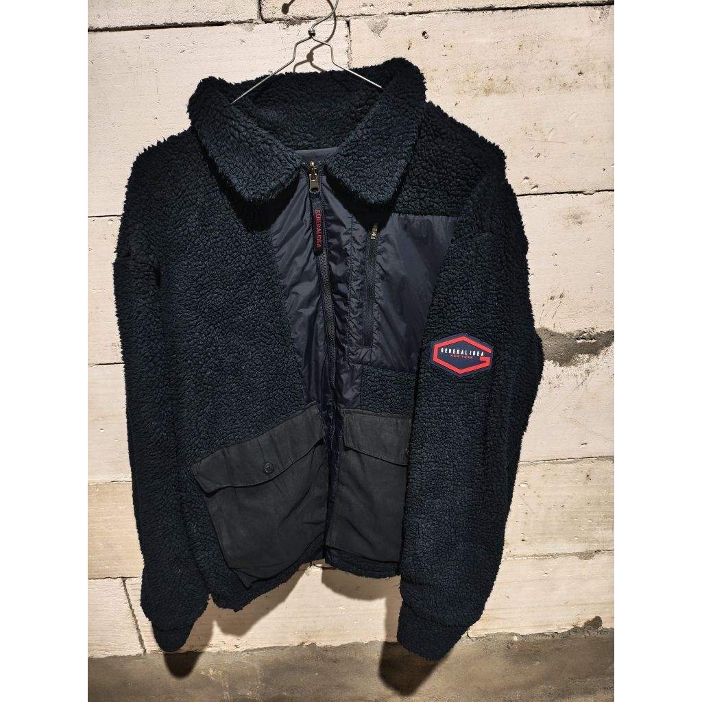 Jaket Sherpa Reversible General idea NY