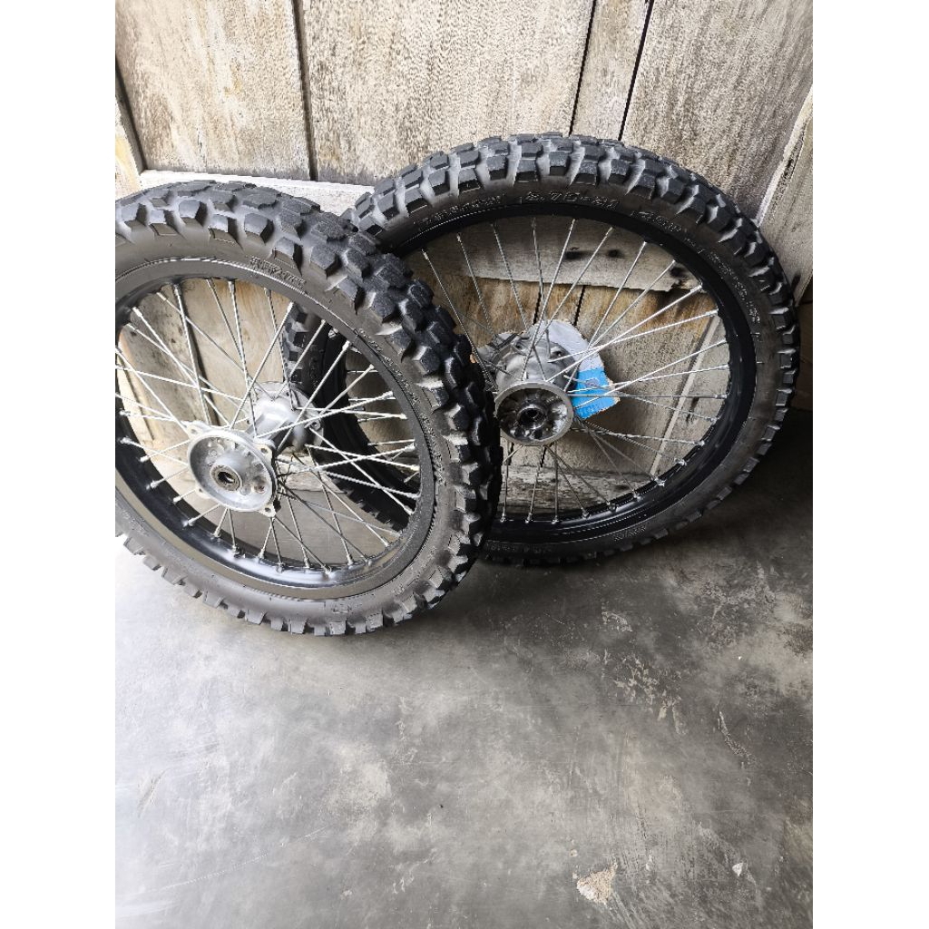 velg original copotan KLX (BEKAS)