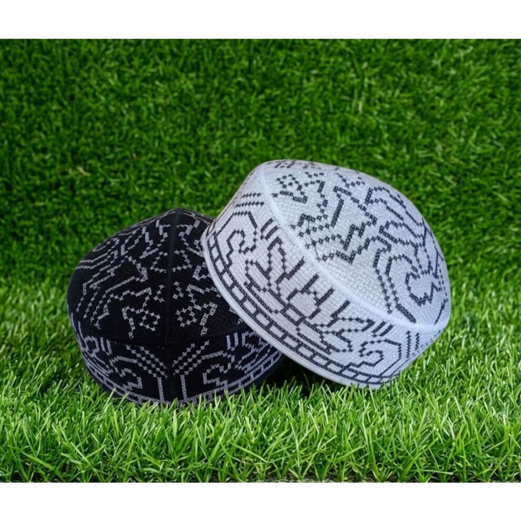 Peci kopiah songkok Pakistan motif, dasar hitam motif putih, dasar putih motif hitam