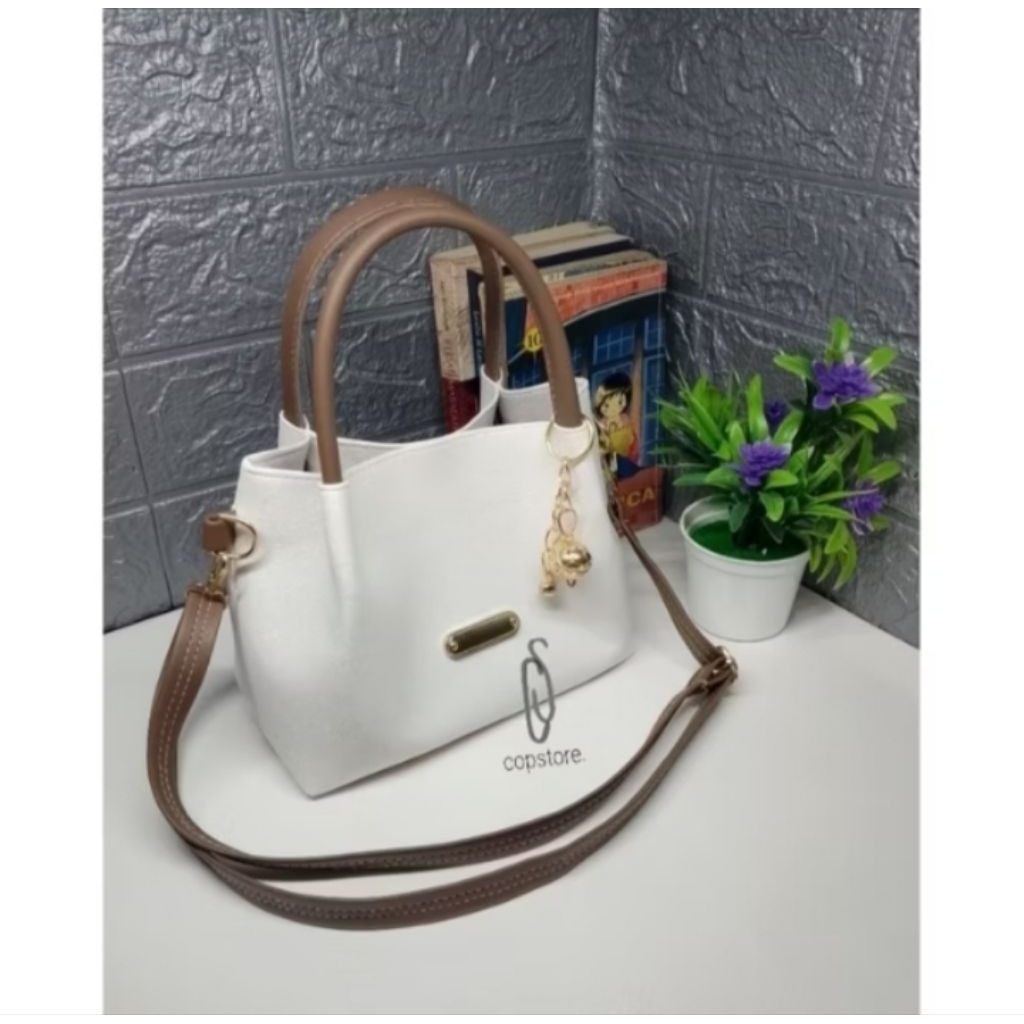 Tas wanita salempang bahu jinjing terbaru kiara bag stylish slingbag hanbag