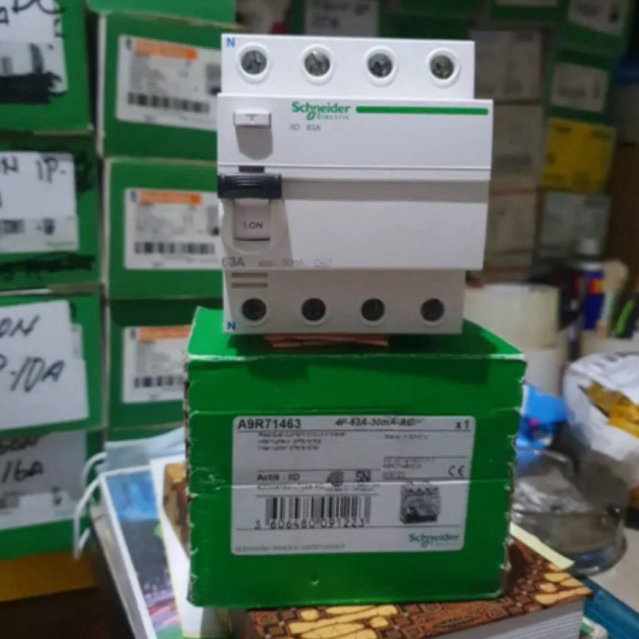 ELCB iid 4P 63A 30mA Schneider / Elcb 4Phase 63Amper