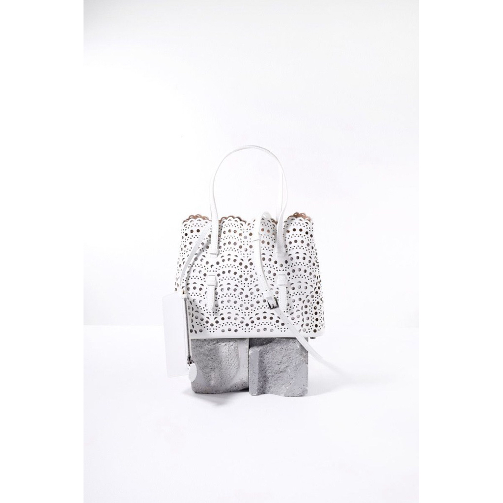 ALAIA MINA 25 Lasered Handbag White