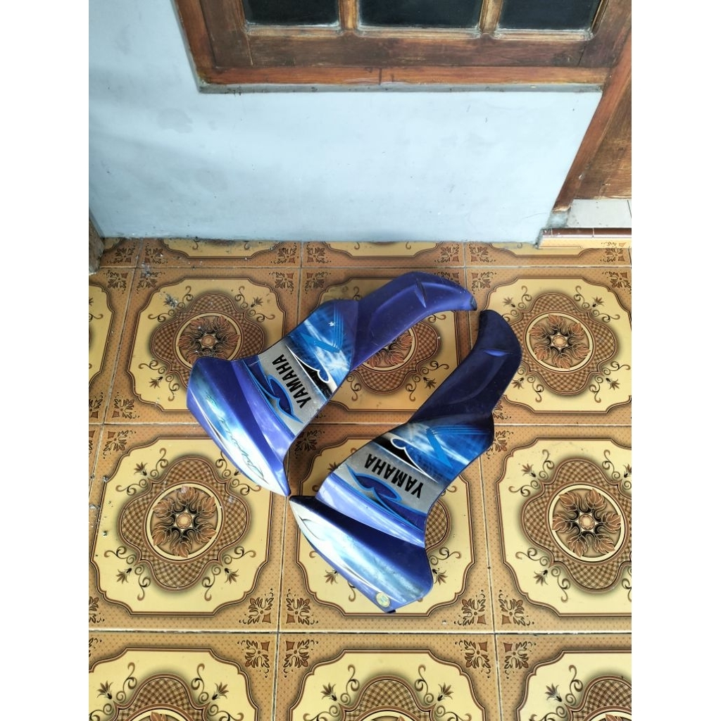 Sayap luar jupiter z burhan biru original