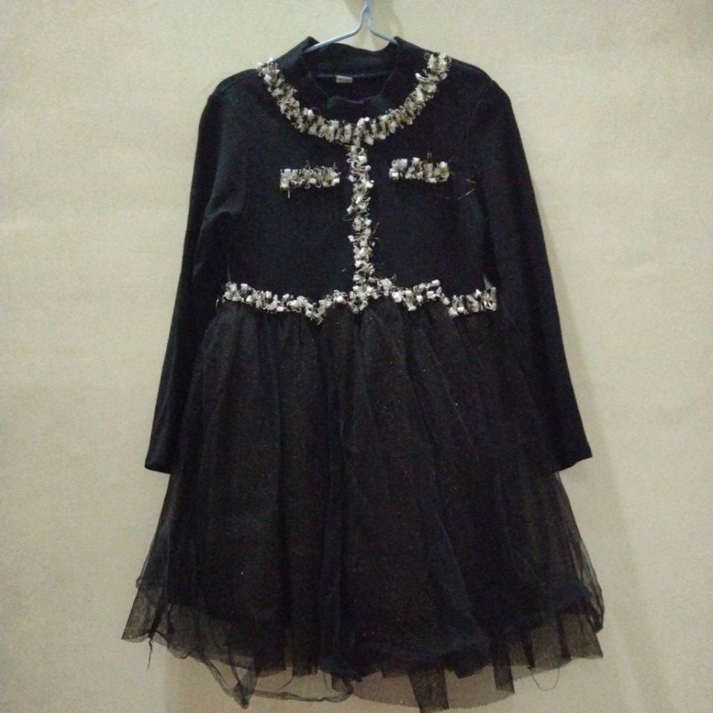Dress Anak Korea Hitam Bekas Pemakaian Pribadi A01