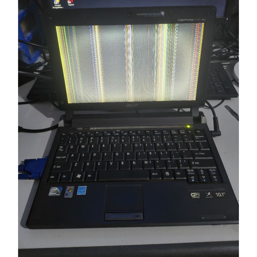 Netbook Acer Aspire One KAVA0 Intel Atom/ 1GB/Tanpa HDD/11 Inch Minusan