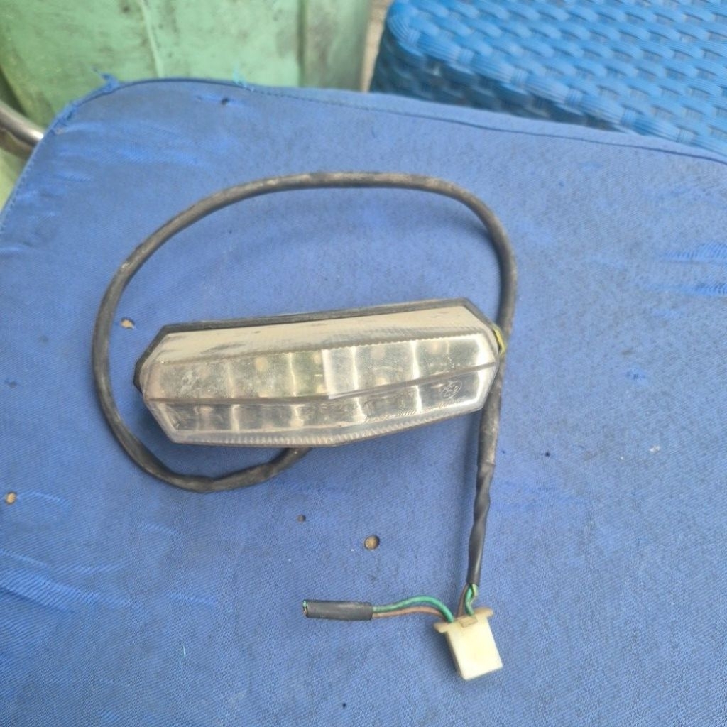 stoplamp belakang megelli 250cc