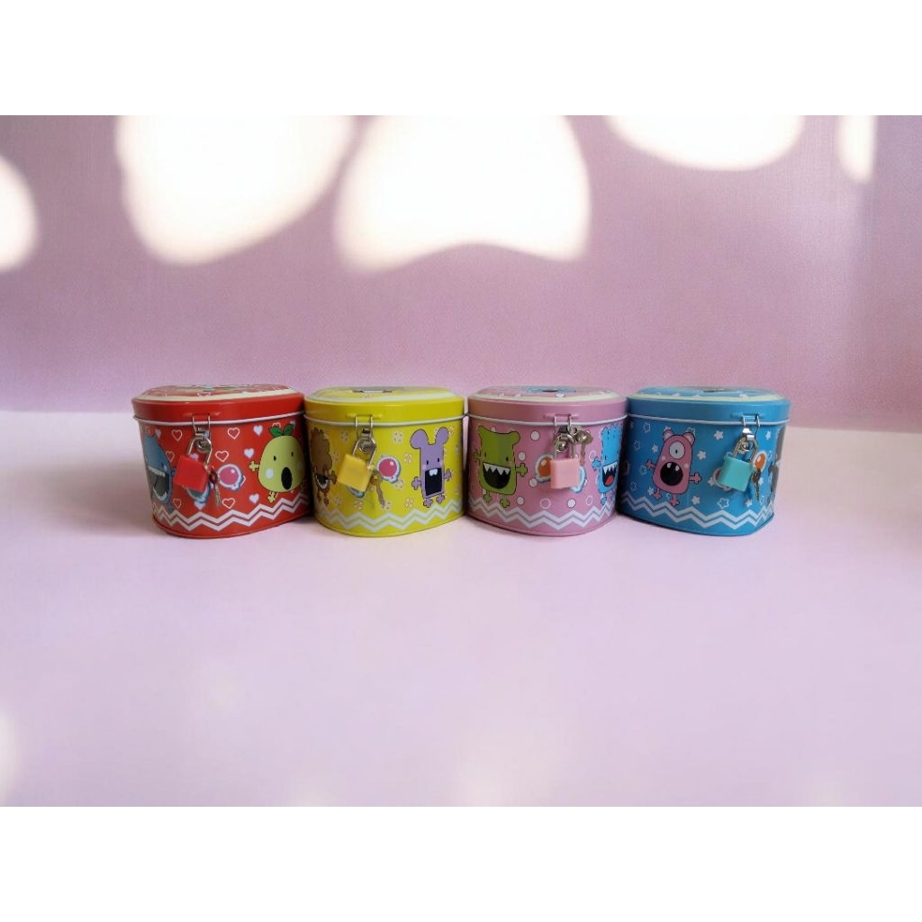 Celengan Gembok Kaleng Love / Celengan Love / celengan gembok love medium / coin bank love