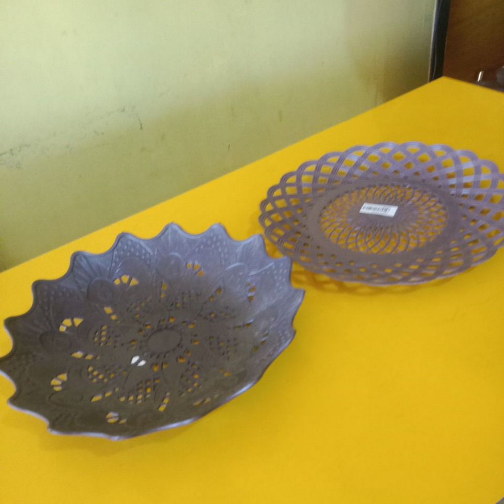 Piring rotan/ piring buah plastik
