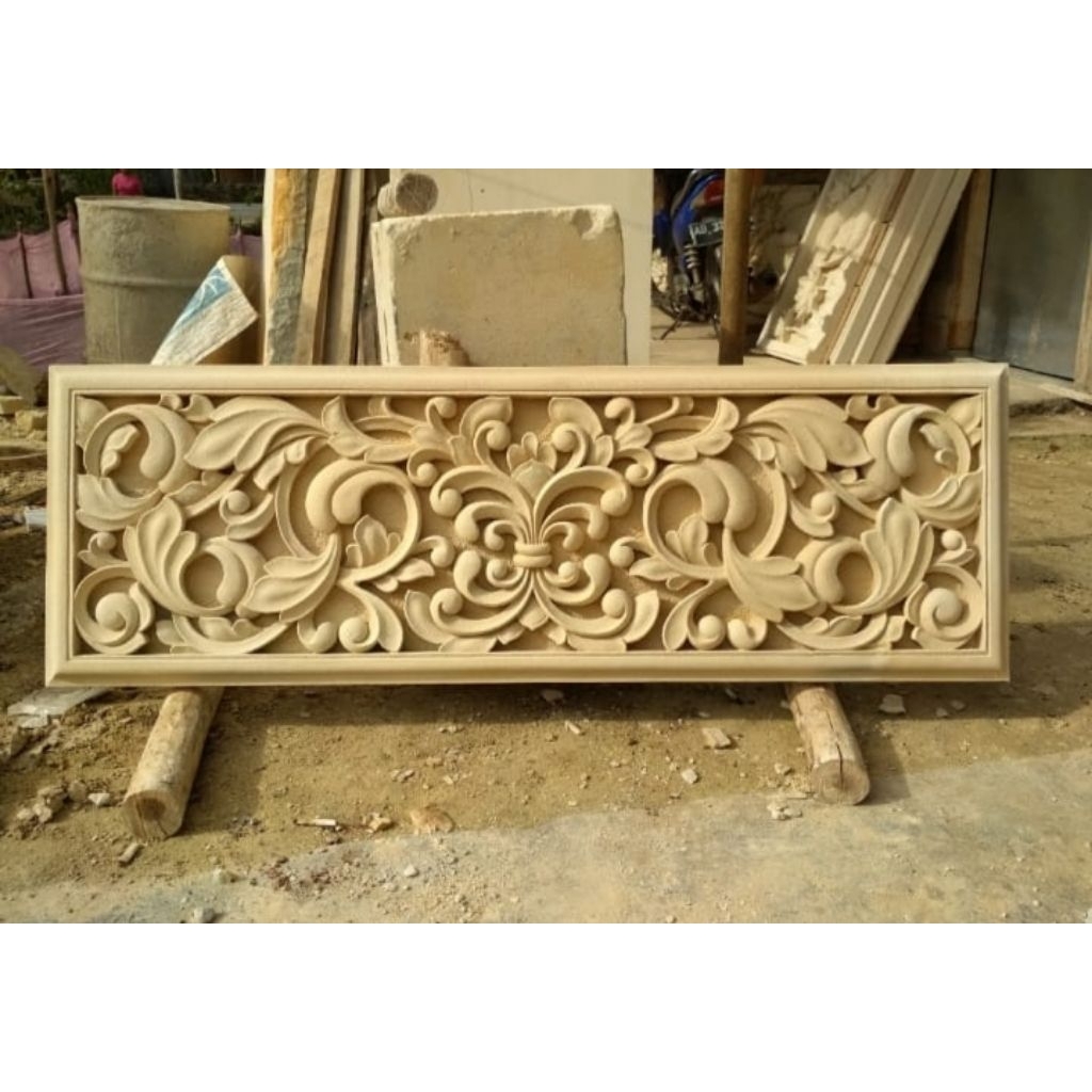 relief batu paras jogja motif klasik