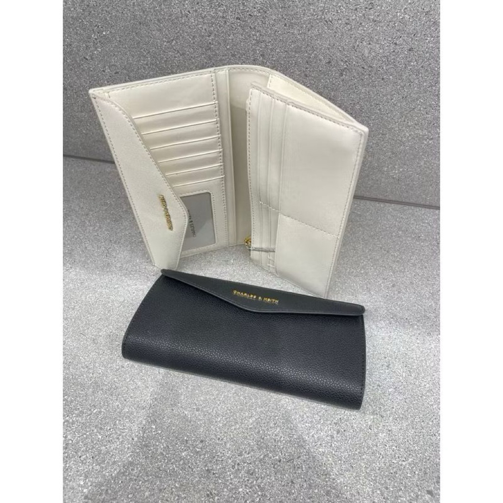 Dompet wanita panjang Charles&keith original