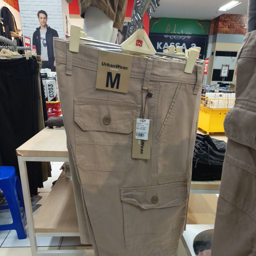 CELANA PENDEK CARGO BRAND URBAN BY RAMAYANA