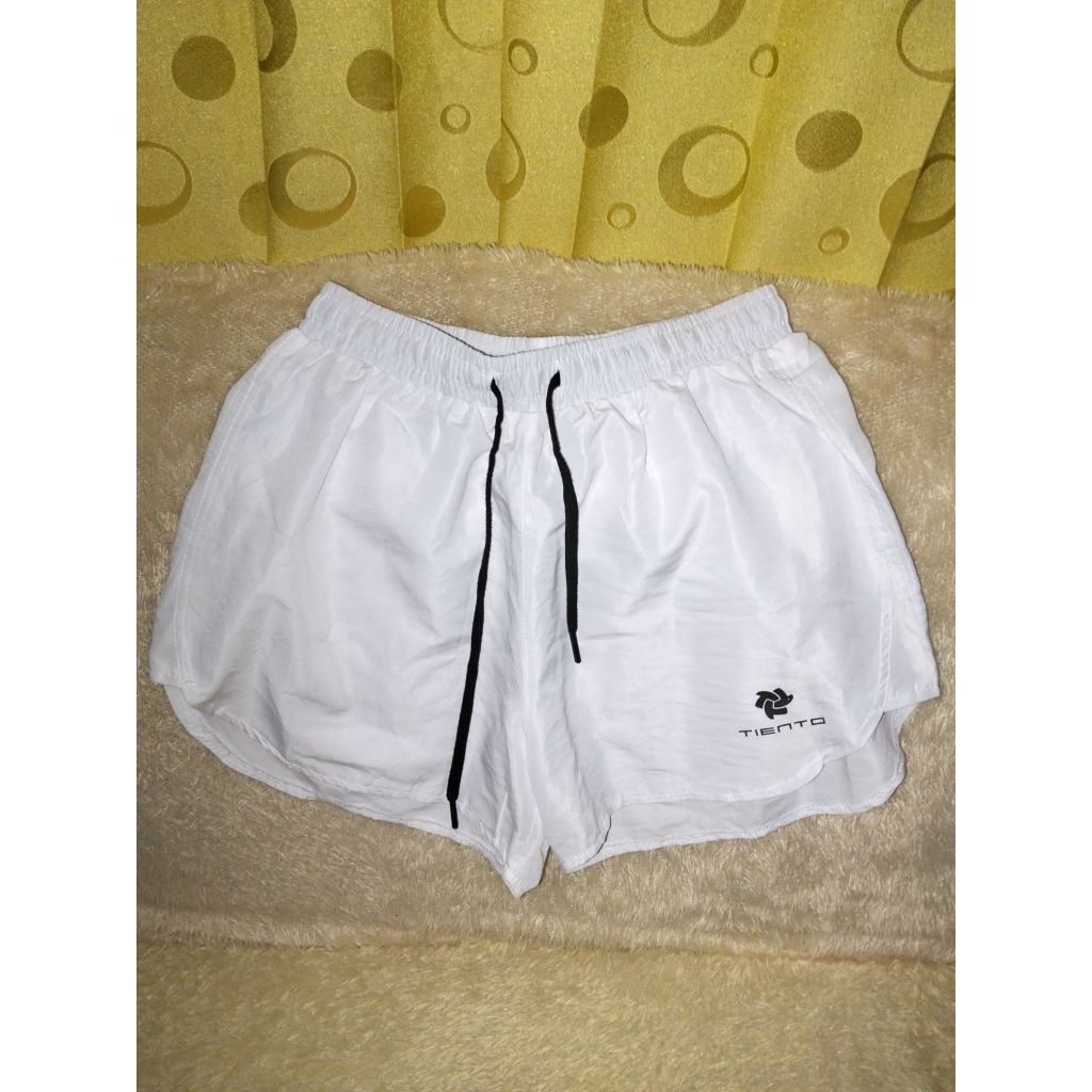 PRELOVED Celana Lari Tiento