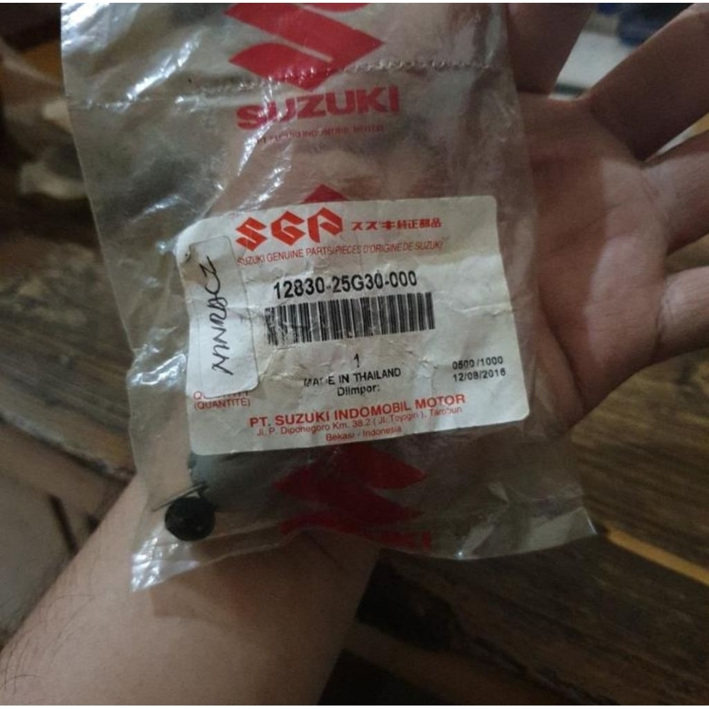 tonjokan keteng / lifter satria fu ori suzuki