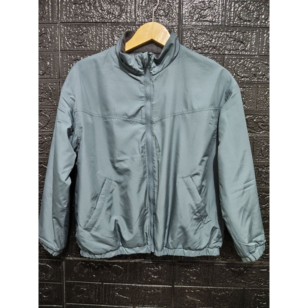 Reversible windbreaker jacket GU Uniqlo