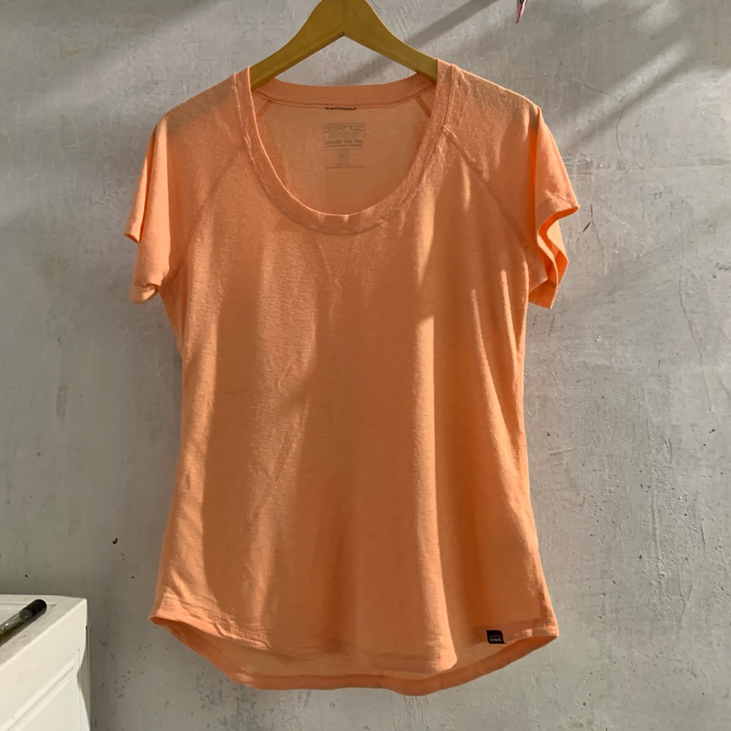 Kaos Outdoor Wanita Orange