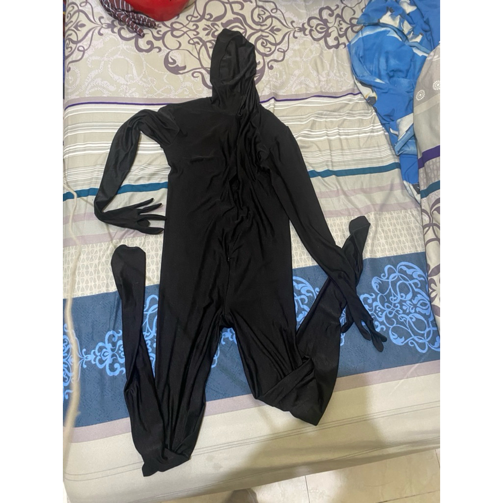 zentai Shinny Toko Kilau