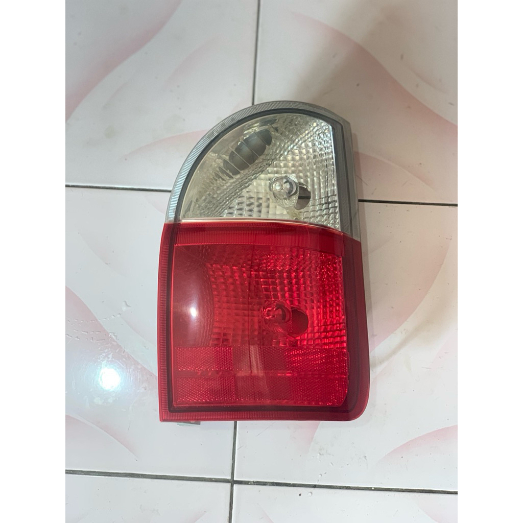 LAMPU STOP KIA PREGIO KANAN